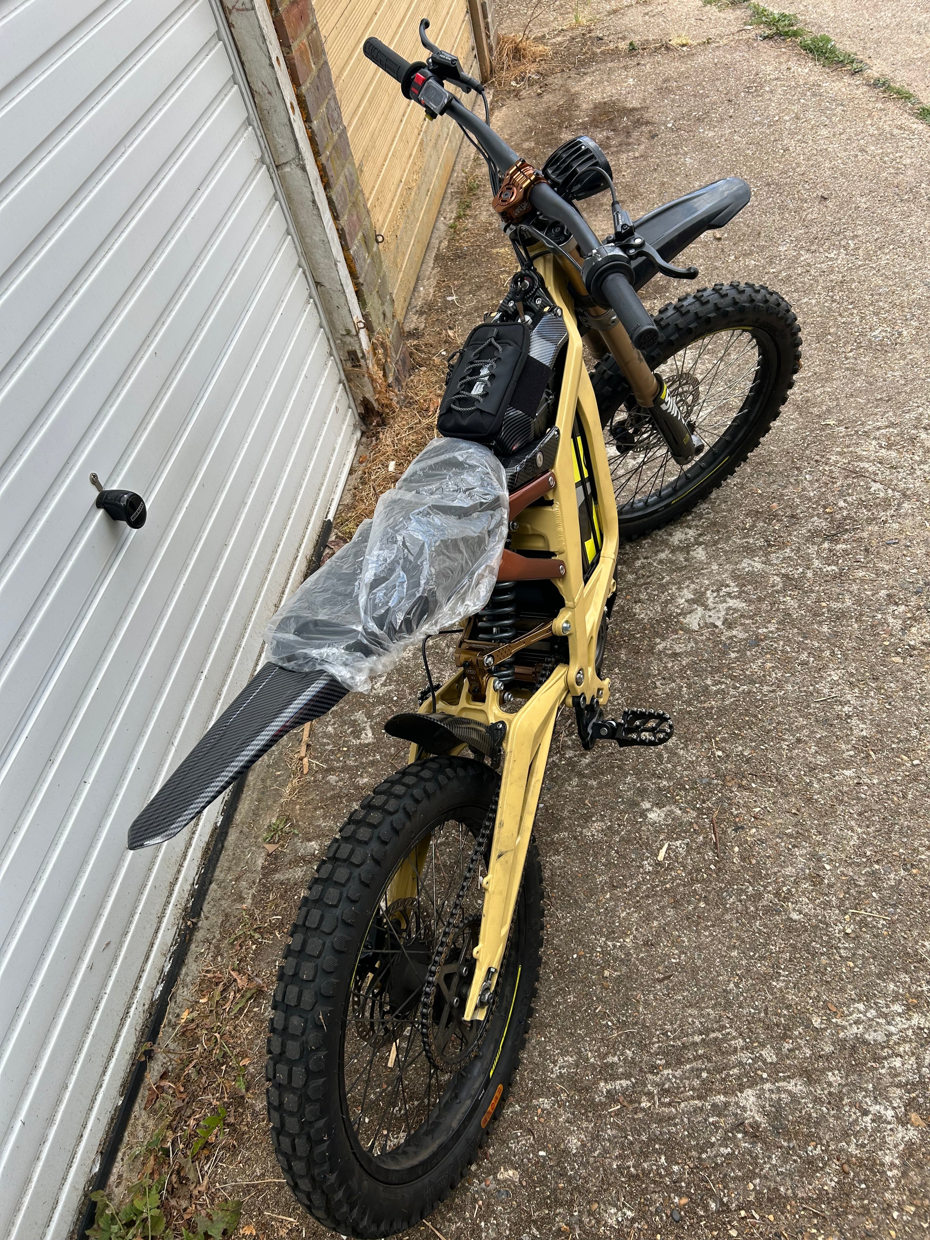 2025 Surron lbx