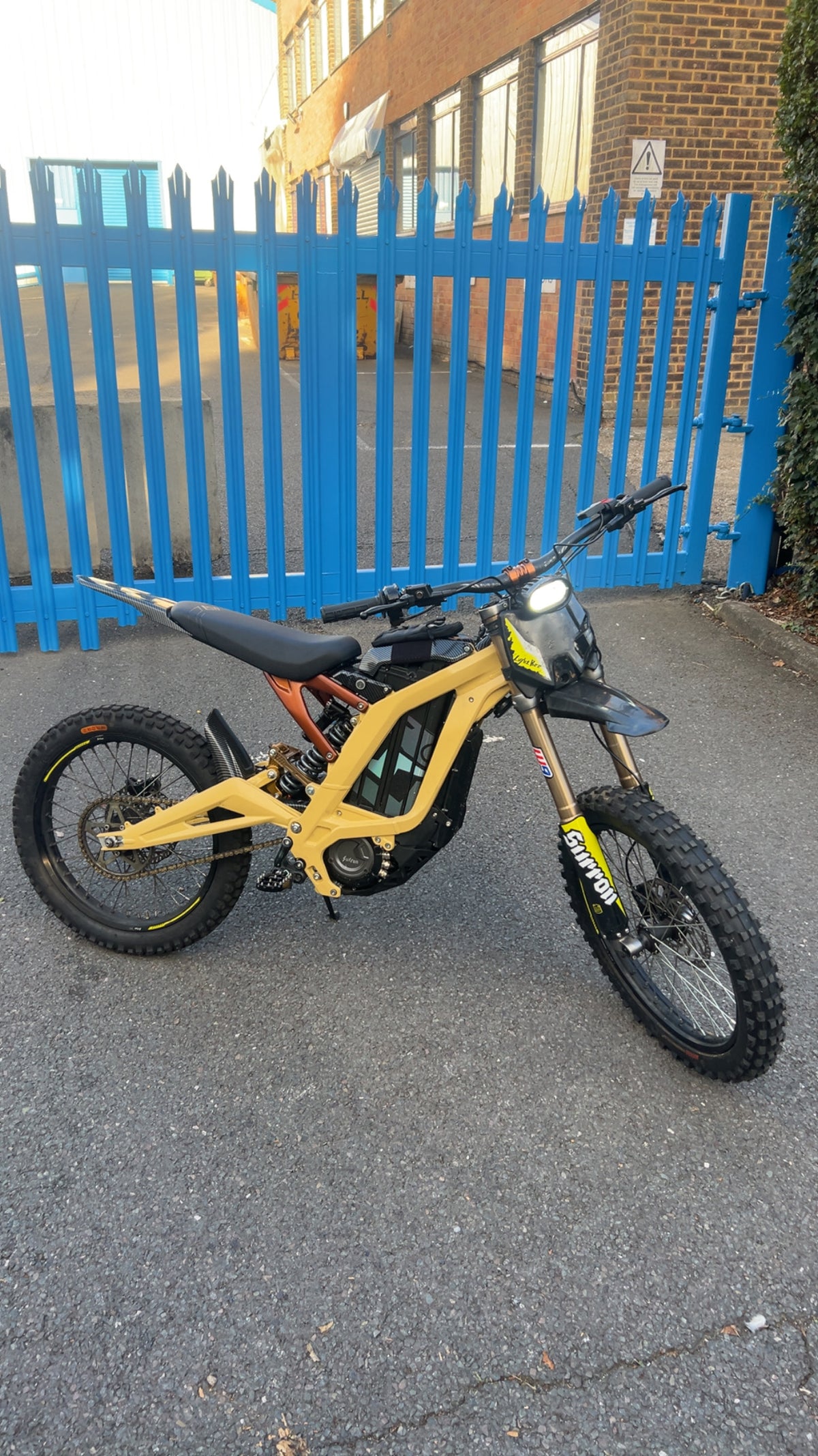 2025 Surron lbx