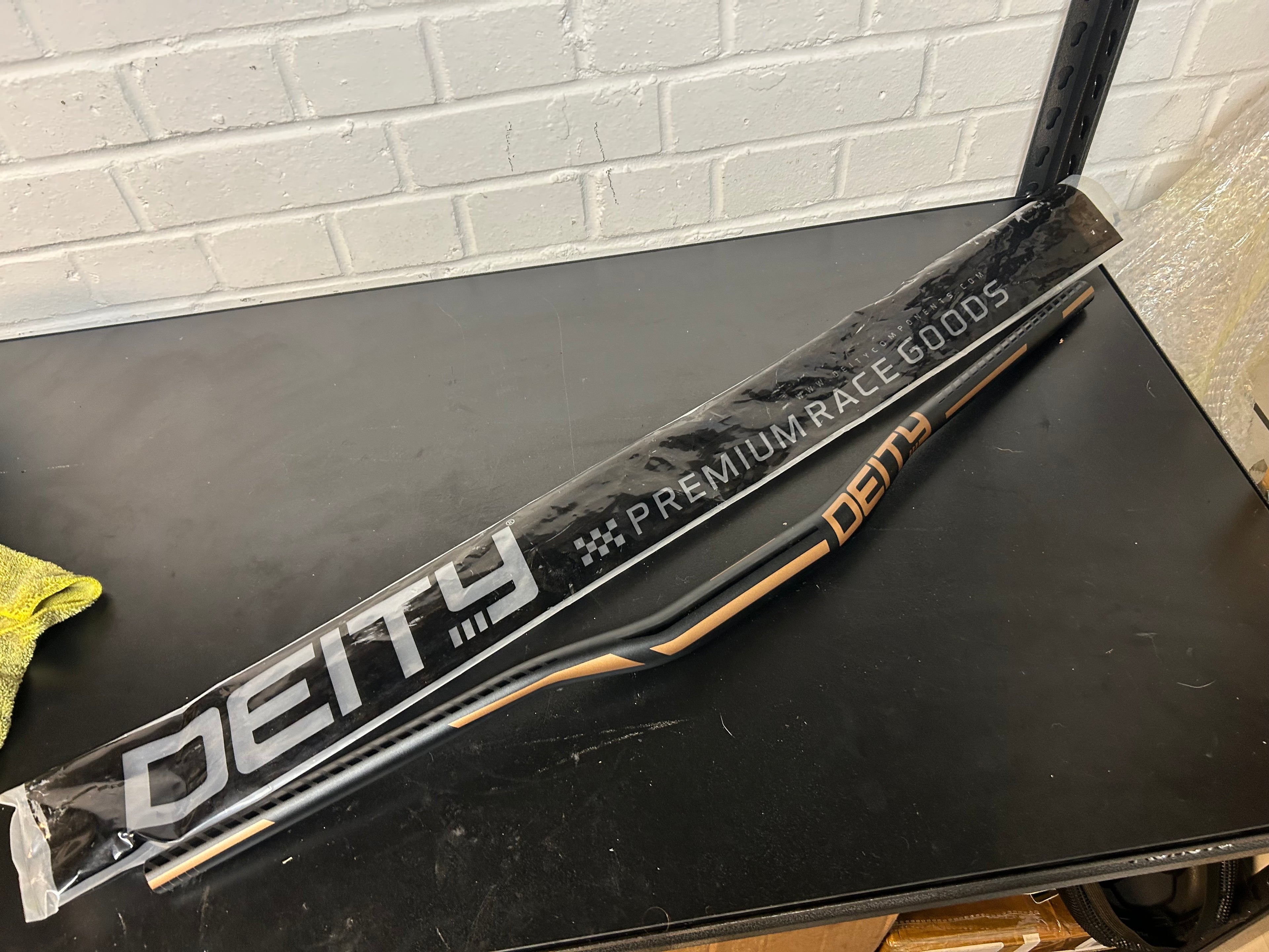 Deity handle bars