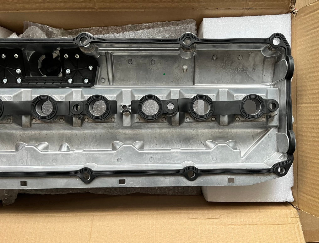 BMW E46,E39,E53,E87 M54 & M52TU Aluminium Valve Cover Kit