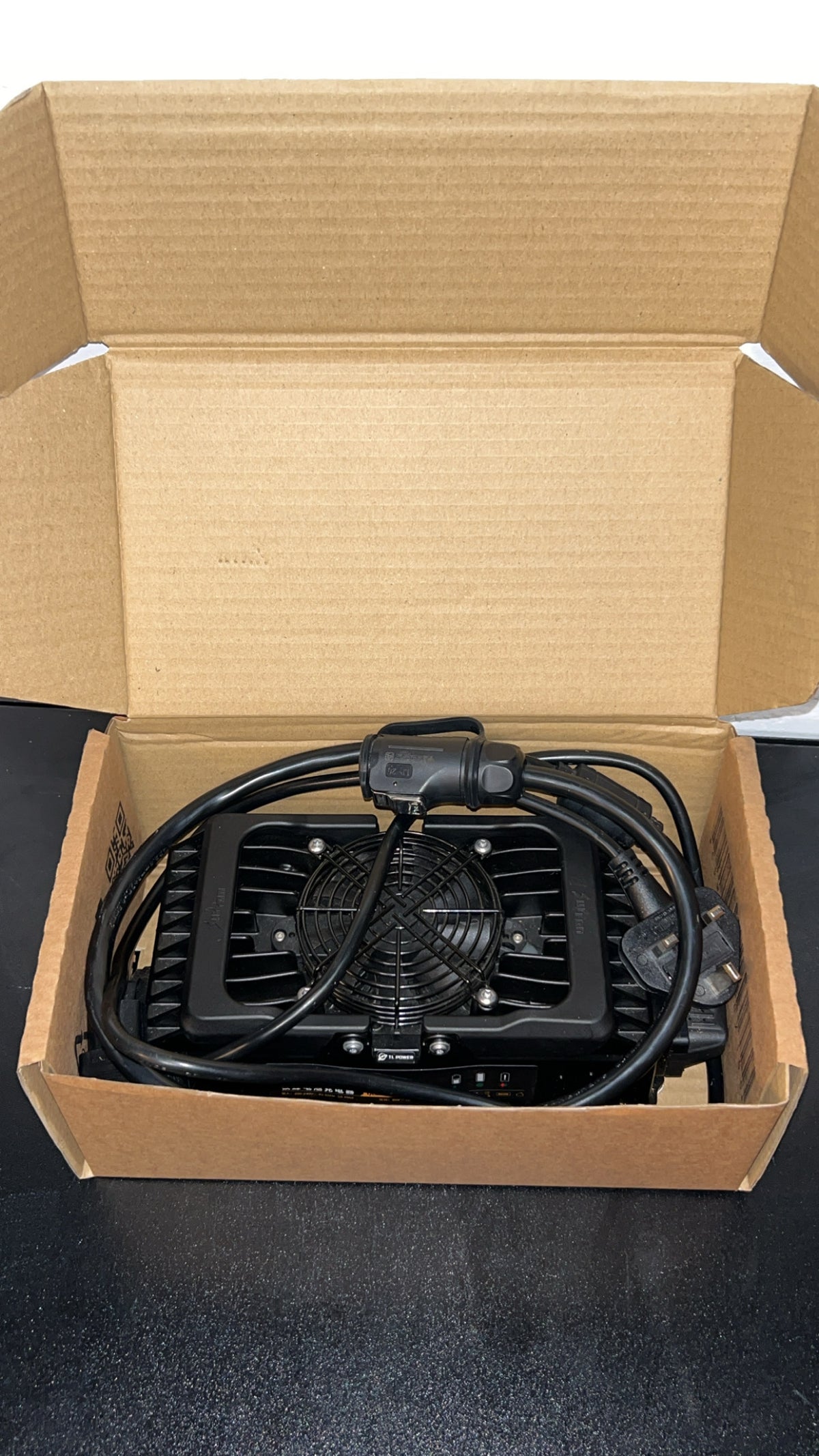 2025 Surron ultra bee charger