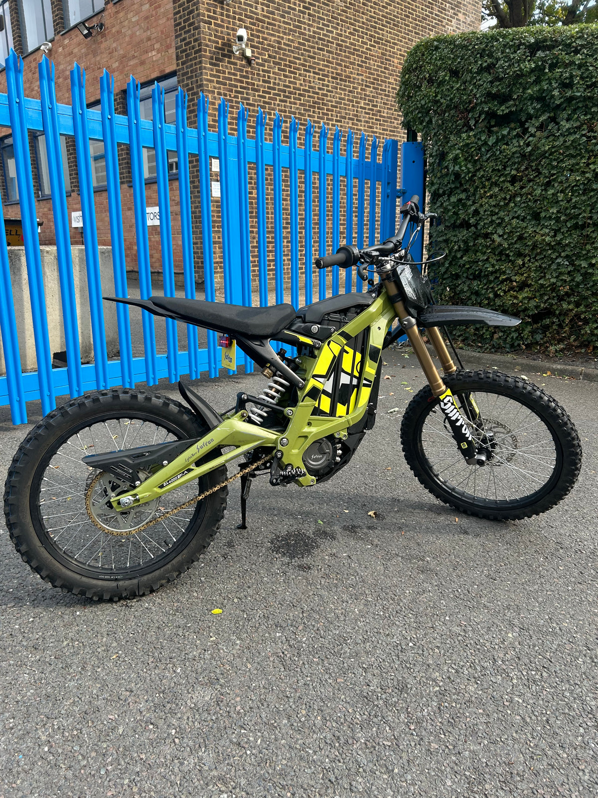 2025 Surron lbx